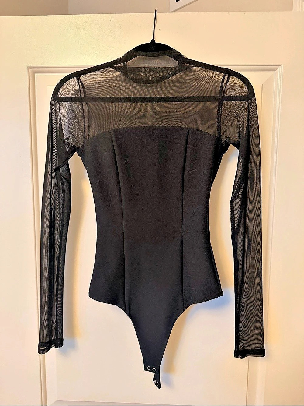 Abercrombie & Fitch Sheer Mesh Bodysuit in Black Size Small Like New
